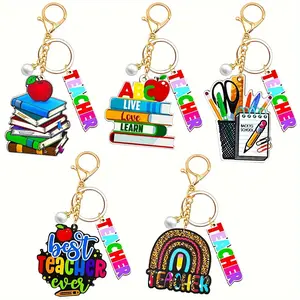5-Piece Teacher Thank You Keychain-Cartoon Theme Alloy and Wood Key Ring with Tassel, round and Lobster Buckle-Homecoming Decorative Keychain, Can Be Used as Backpack Accessories Or Gift