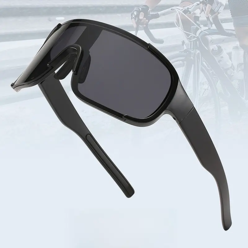 Unisex Outdoor Sports Eyewear, Large Frame Resin Photochromic Sunglasses with UV Protection, Windproof Design for Biking & Skiing, Biking Sunglasses, Plastic, Auto Adjusting, Self-Adjusting, Cycling, Optical Lens, Anti-Glare, Seamless Transition