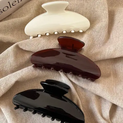 Women's 9 cm / 3.54 in Lightweight Plastic Minimalist Design Hair Claw Clips, Hair Claws Set, Secured Hold, Ideal for Daily Use, Parties and Beaches, Hair Style Accessory