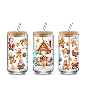 Snowy Gingerbread House Christmas Glass Tumbler with Lid & Straw, 16oz covered straw glass drinking cup, reusable glass drinking cup, high-quality glass jar design, suitable for iced coffee, beer, juice, milk, cold drink glass cups, fashionable glassware.