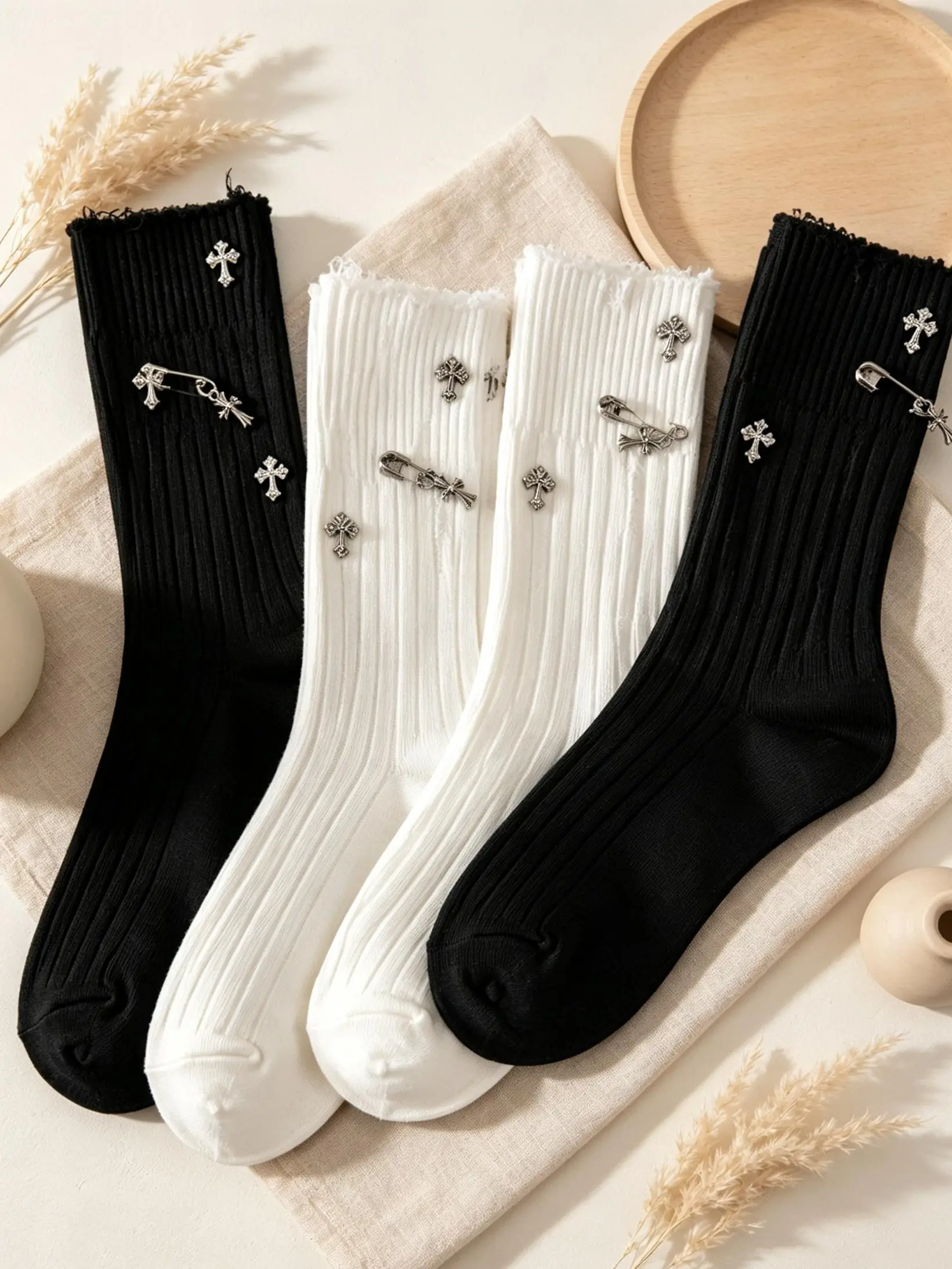 Unisex Y2K Gothic Ribbed Crew Socks, Frayed Raw Edge Knit Mid Calf Socks with Metal Cross Charms & Safety Pin Decor, Punk Streetwear Fashion Socks