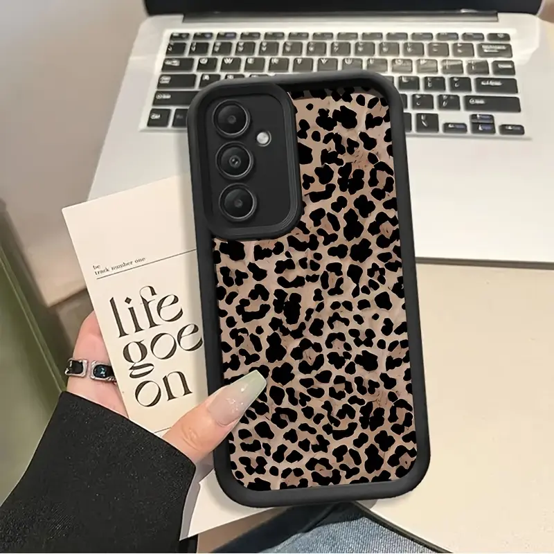 Leopard Print Silicone Casing for Samsung Galaxy S26 S24 Plus S24+ S25 S23 S22 S21 Ultra FE Note20 A54 A53 A52 A36 A35 A34 A33 A17 A16 A15 A14 A13, Protective Shockproof Soft TPU Phone Cover with Full Lens Protection, 2D Printed Smartphone Accessory Gift,