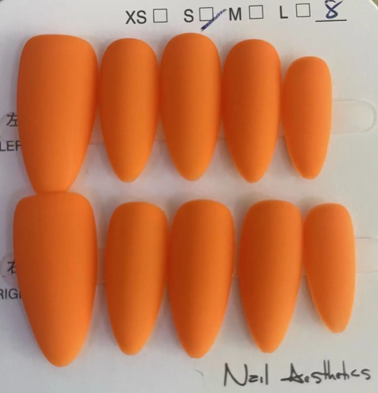 May-Customized nails picked in liveroom