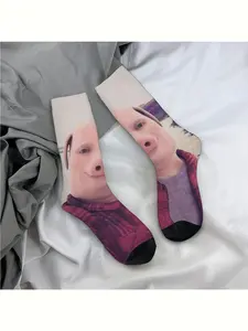 1 Pair Hip Hop Retro john pork is calling 6 Crazy Men's compression Socks Unisex Harajuku Pattern Printed Funny Novelty Happy Crew Sock