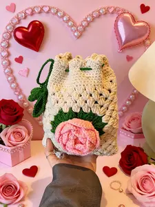Valentine's Day selection: romantic and gentle handmade crochet drawstring bag, three-dimensional rose decoration, exquisite casual and fashionable shoulder crossbody bag, suitable for dates, parties, and socializing, Crossbody Crochet Bags