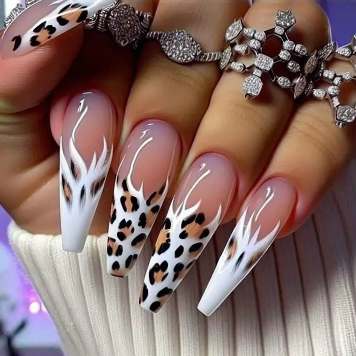 Leopard Pattern Fake Nails with 1 Nail File & 1 Sticker Sheet, Nail Art Tools, Long Ballerina False Nails for Women & Girls DIY Nail Art, Effortless Press on Nails Manicure Set