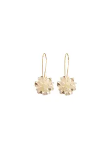2026 New Arrival White Petal Geometric Ear Cuffs, Luxury Floral Ball Earrings, Niche Design Commuter Versatile Jewelry