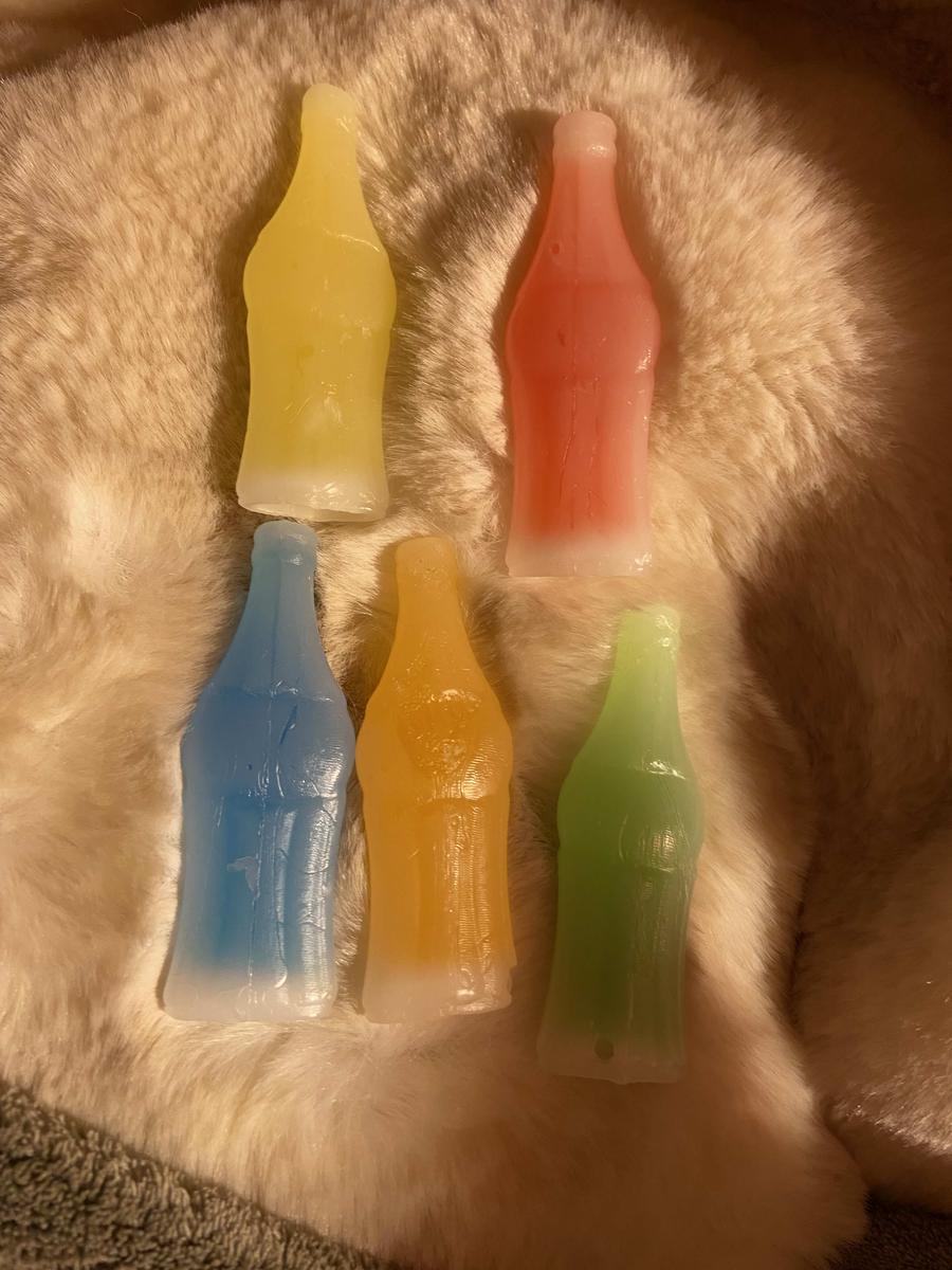 Item: 8 oz ( half pound ) bottle wax candy