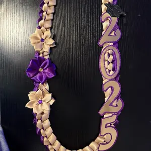 Flowers Graduation Lei Satin year 2026 Design Adorned with 3 Satin Flowers Soft and Elegant Touch Perfect for Graduation Ceremony