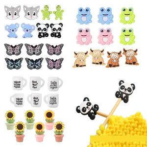 Cartoon Animal Needle Stopper Set, Silicone Stitch Holders for Knitting Needles, Prevents Yarn Loss, Available in 4pcs/6pcs/8pcs, Ideal for Home Use, Crochet Set, Crochet Gift Kit