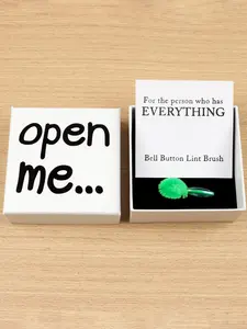 1set Funny Belly Button Brush Gift Box Set - Green Portable Cleaner w/Card, Novel Christmas Gifts, Novelty Bathroom Gag Gift for Adults, Quirky Gift, Unique Home Decor, Christmas Stocking Stuffers & Parties, Playful Accessory