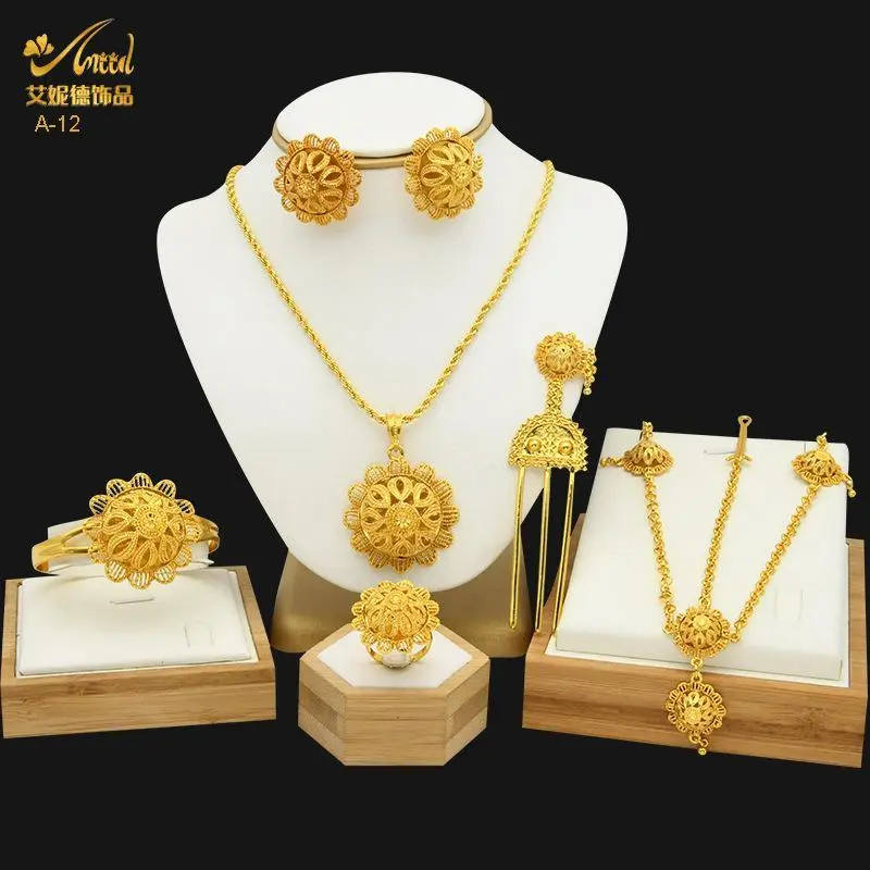Dubai 24K Gold Jewelry Bridal Necklace Earring Ring Bracelet Hairpin Head Chain Six Piece Set Complete Accessory Dubai 24K Gold Jewelry Bridal Necklace Earring Ring Bracelet Hairpin Head Chain Six Piece Set Complete Accessory