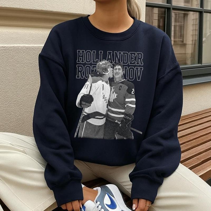 Cozy Unisex Hudson Williams Sweatshirt Inspired by Heated Rivalry – Featuring Connor Storrie, Ilya Rozanov, and Shane Hollander Design
