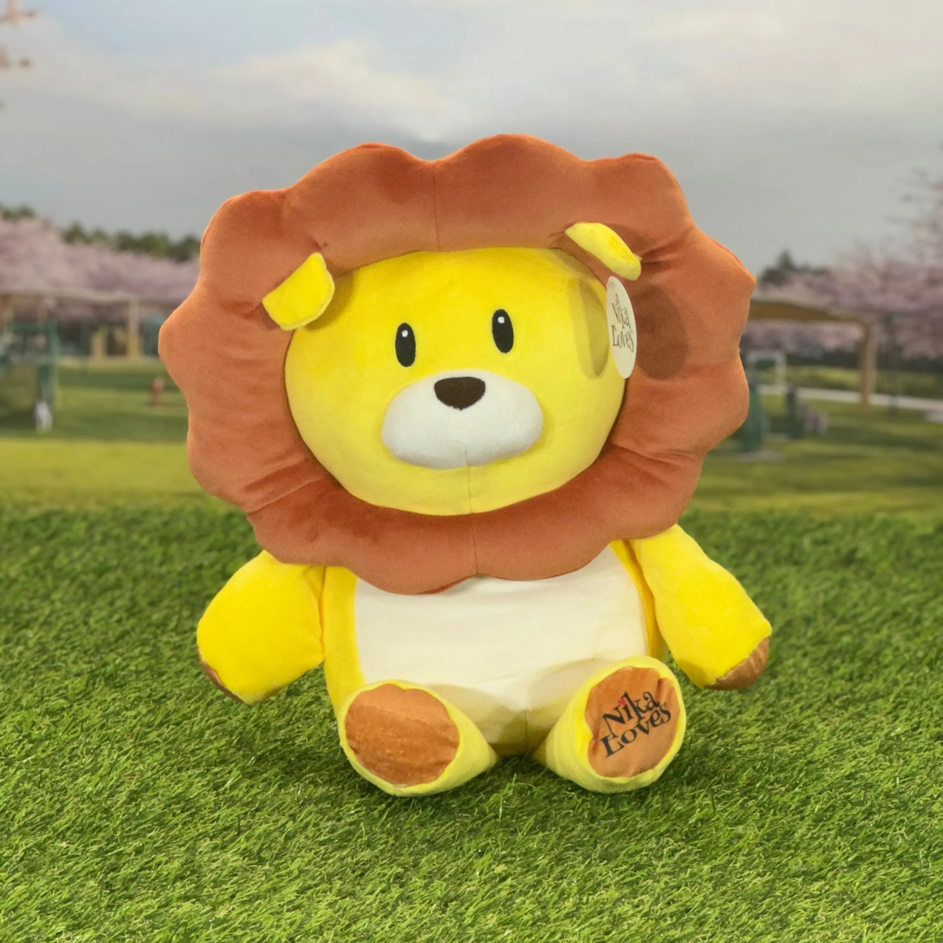 Leo the Lion 18" Plush Stuffed Animal with Orange Coat, White Body, and Orange Mouth, Ideal for Gifts and Collectibles