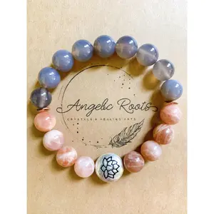 Gray Agate & Peach Moonstone 10mm Beaded Bracelet || Reiki Infused (In Store)