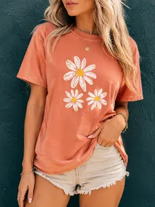 Comfort Colors Daisy TShirt, Boho Floral Graphic Tee, Retro Aesthetic Flower T-Shirt, Soft Washed Vintage Tee,  Gift Women or Men Tshirt - TrendWear USA
