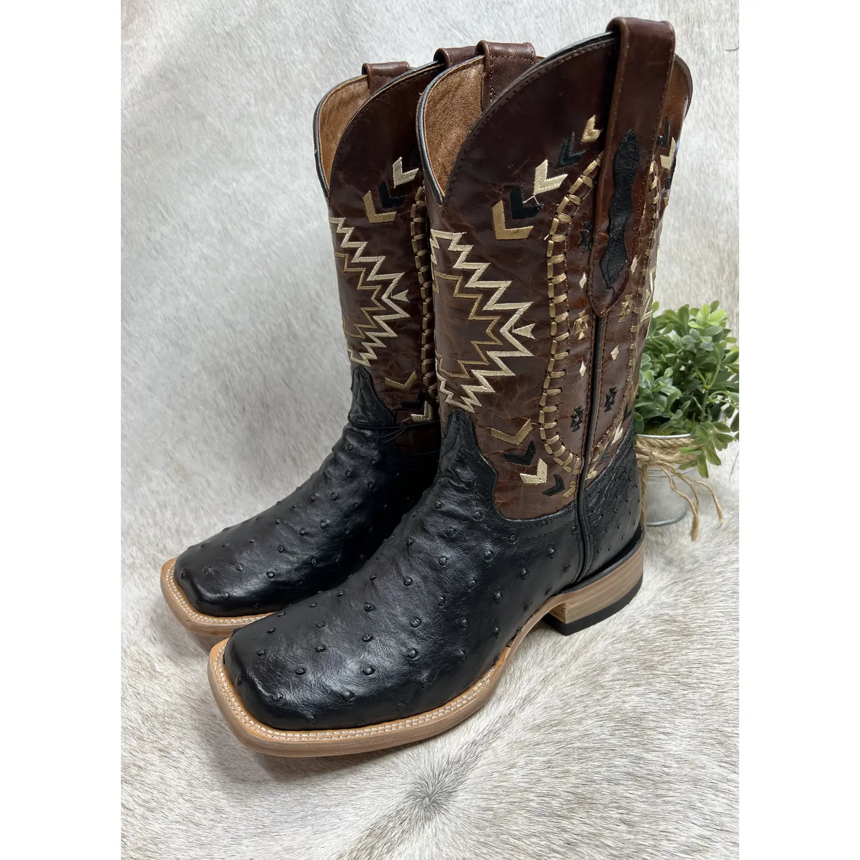 Avestruz Black Cowboy  EXOTIC BOOT