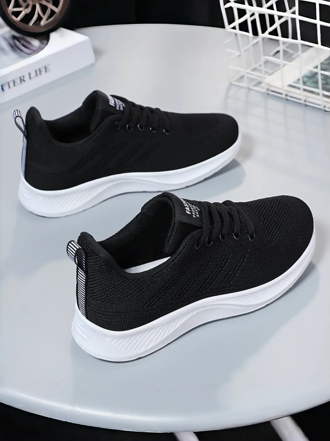 Women's shoes, sports shoes, athletic running shoes, fly woven breathable single shoe, mesh surface, simple running shoes, Breathable Running Sneakers, Workout Sneakers, Jogging Shoes, Sporty Running Shoes, Shoe For Runners