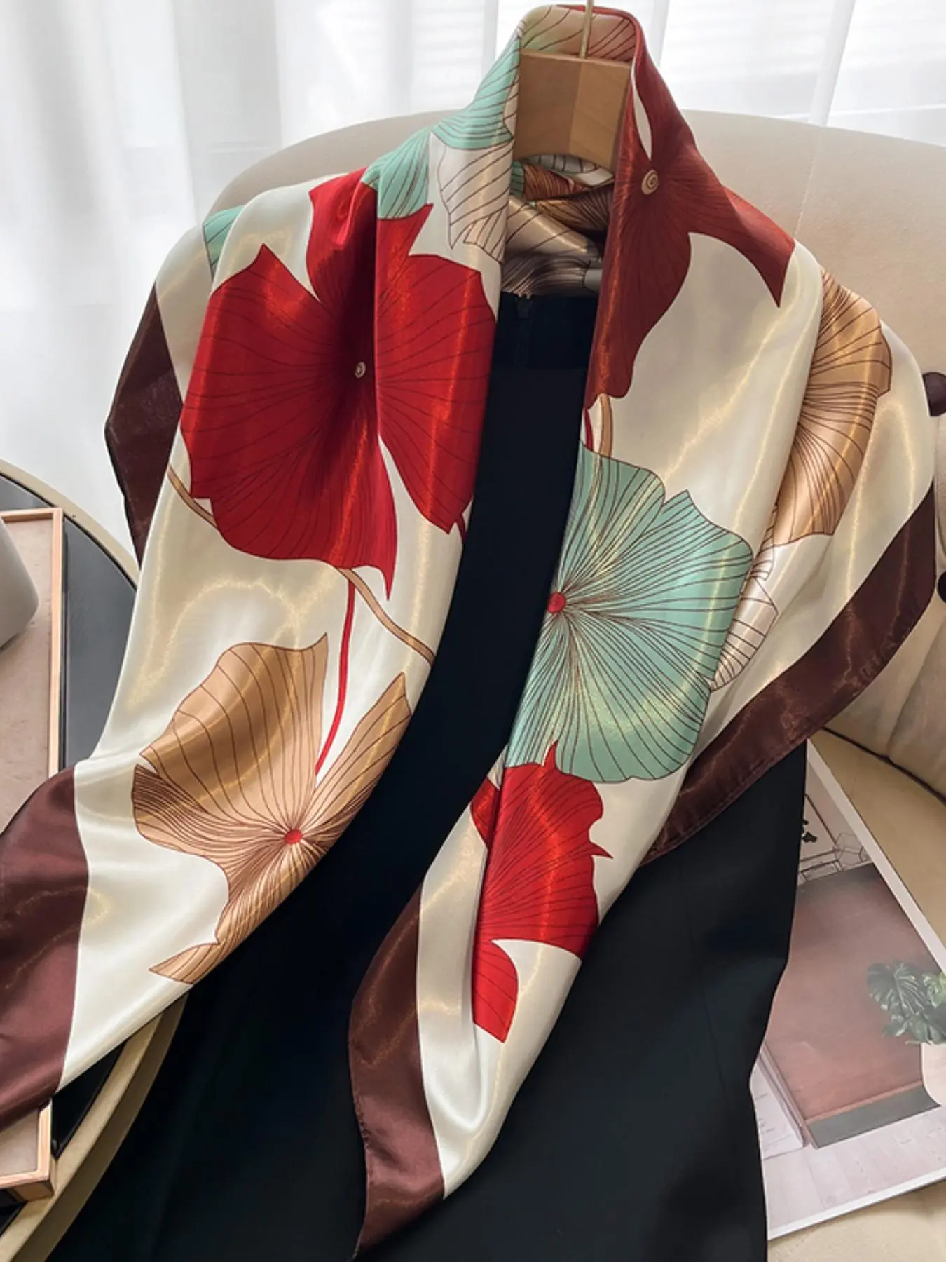 Women's Elegant Leaf Print Square Scarf, Fashionable Soft Comfortable Boho Shawl Wrap for Daily Wear, Casual Versatile Scarf for Women & Girls, Boho Style Scarf