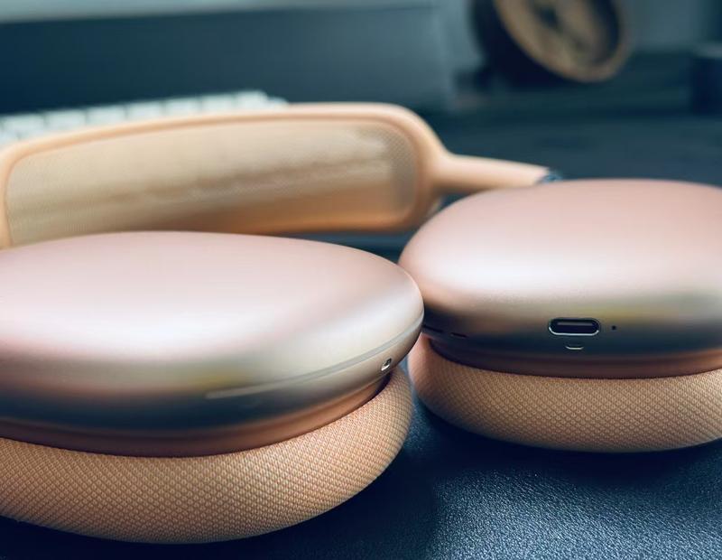 Max X2 Wireless Headphones Bluetooth 5.4 SportEarphone HlFl Sound Quality with Built-in Microphone for Office Sports Study and Audio Calls