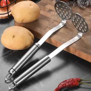 Stainless Steel Potato Masher Kitchen Gadget Potatoes Crusher Pusher Fruit Tool Creative Mud Press Masher Puree Juice Maker