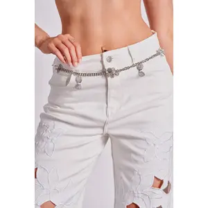 FLORAL BITS CHAIN BELT