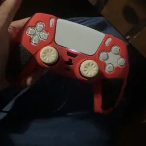 review image 0