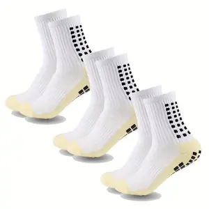 3Pairs Non Slip Sports Socks for Men – Breathable Grip Socks for Football, Running, Gym & Fitness Training, Comfortable Anti Slip Workout Socks with Reinforced Heel and Arch Compression