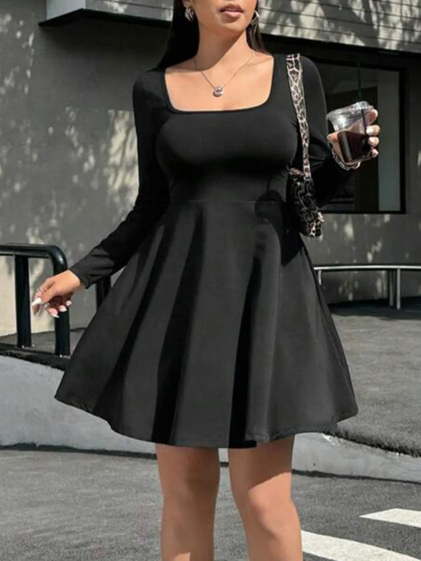 Plus Size 1 Piece Women's Black Square Neck Long Sleeve Fitted & Flared Mini Dress, TikTok Plus Size 1 Piece Women's Black Square Neck Long Sleeve Fitted & Flared Mini Dress, TikTok