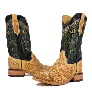 Men's Bulldog Hand Tooled Boots - Floral Natural
