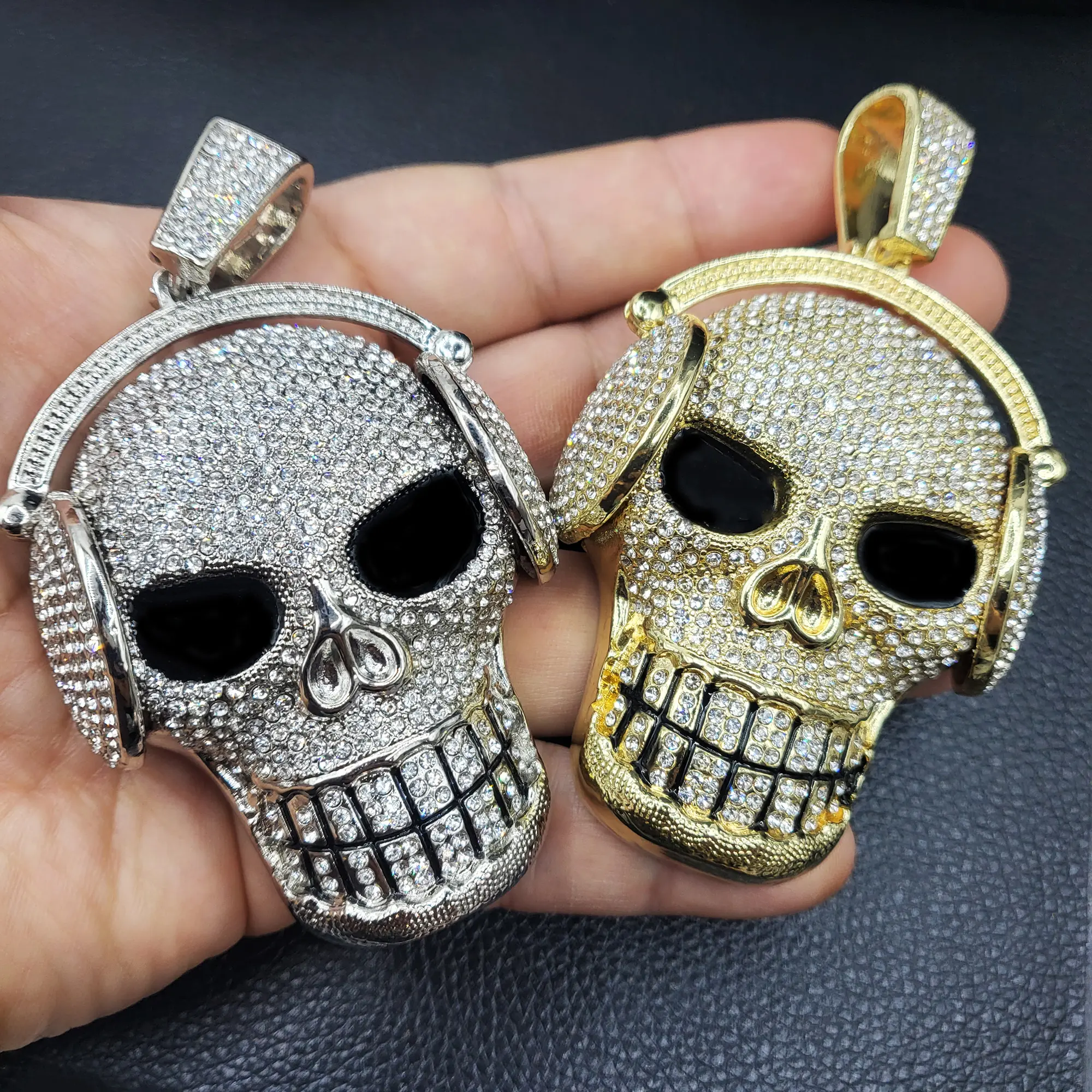 MaxBling81 Metallic Skull Headphone Pendant (75mm x 60mm) - Gold-Silver Plated Unisex High Quality Bling Stylish Accessory, Cubic Zirconia Accents, Polished Finish Trendy Fashionable Hip Hop Costume Jewelry Charm for Everyday Wear, Trendy Fashionable Acce