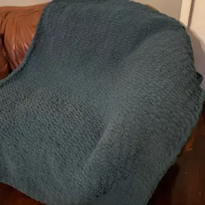 Handmade Chenille Yarn Chunky Knit Blankets - Customizable