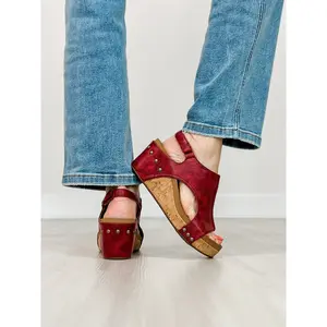 Corkys Carley Wedges in RED DISTRESSED