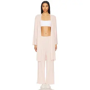 Barefoot Dreams Ultra Soft Rib Piped Robe in Dusty Rose & Pearl