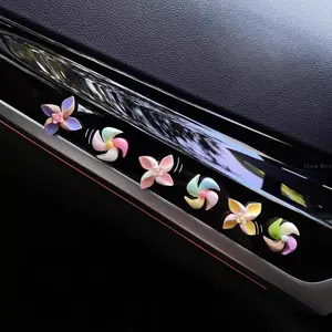 Cute Little Windmill Car Ornament, Dashboard & Screen Decoration, Adorable Interior Accessory for Vehicles, Car Accessories, Accessories For Car