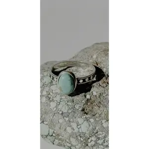 Kingman Turquoise Oval Ring - Sterling Silver - Size 5.5