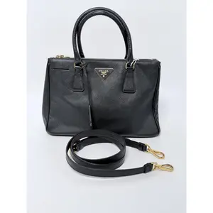 Pre-owned PRADA Leather Crossbody Bags Black Saffiano Satchel Crossbody Bag PR310Fei