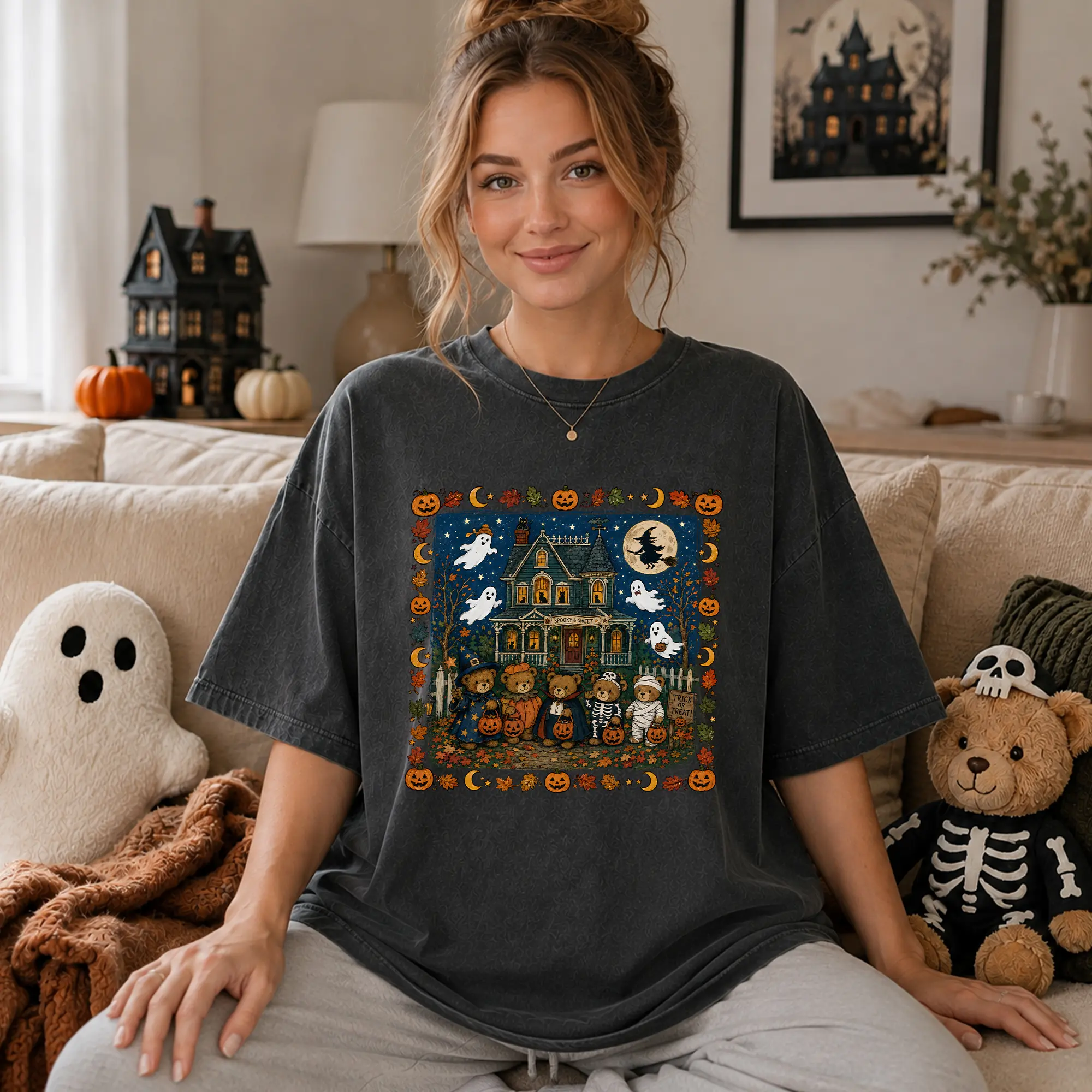 ChicCotton Vintage 90s Bears Halloween Comfort Colors Shirt, Trick or Treat Bears T-shirt, Haunted House Graphic Tee, Pumpkin Lover Gift Clothing