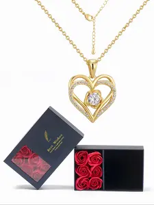 Heart Shaped Pendant Necklace with Rose Gift Box, Elegant Rhinestone Decor Necklace for Women for Gift, Fashion All-match Jewelry Accessories for Daily Wear, Love Heart Necklace, Exquisite Jewelry Gift