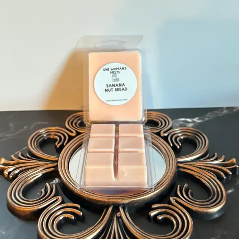 Artisan Scented Wax Melts - Non-Toxic, Hand-Poured, 6-Piece Clamshell, Home Fragrance Decor Accessory, Room Freshener, 12-Month Shelf Life, Gifting Ideal for Friends & Family