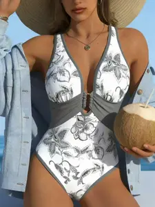 Women's Fashion One-Piece Push Up Swimsuit, Paisley Print Chest Decoration, Elegant Slim Fit Swimwear for Beach Vacation, Casual Poolside Wear