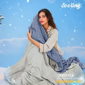 Solid Color Cooling Comforter, 1 Count Reversible Quilt, Lightweight Breathable Duvet for Hot Sleepers, Soft Comfortable Bedding for Bed Couch Sofa