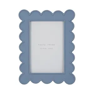212 MAIN Glass Photo Frame, 4x6 in. Scallop Edge, Blue Polyresin Home Decor Accessory