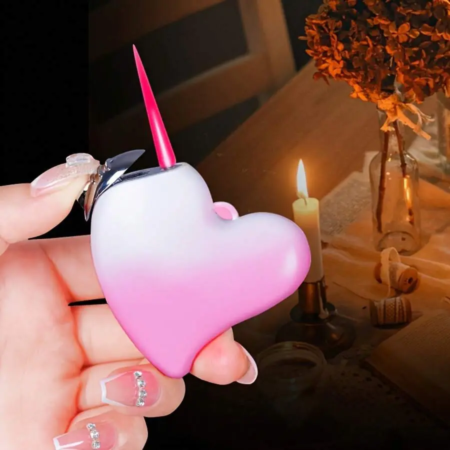 Romantic Pink Ombre Gradient Heart-Shaped Plastic Lighter - Windproof Jet Flame, Adjustable Torch, Home Accessories Lighter Accessories for Girlfriend Valentine's Day/Birthday Gifts (Butane Not Included)