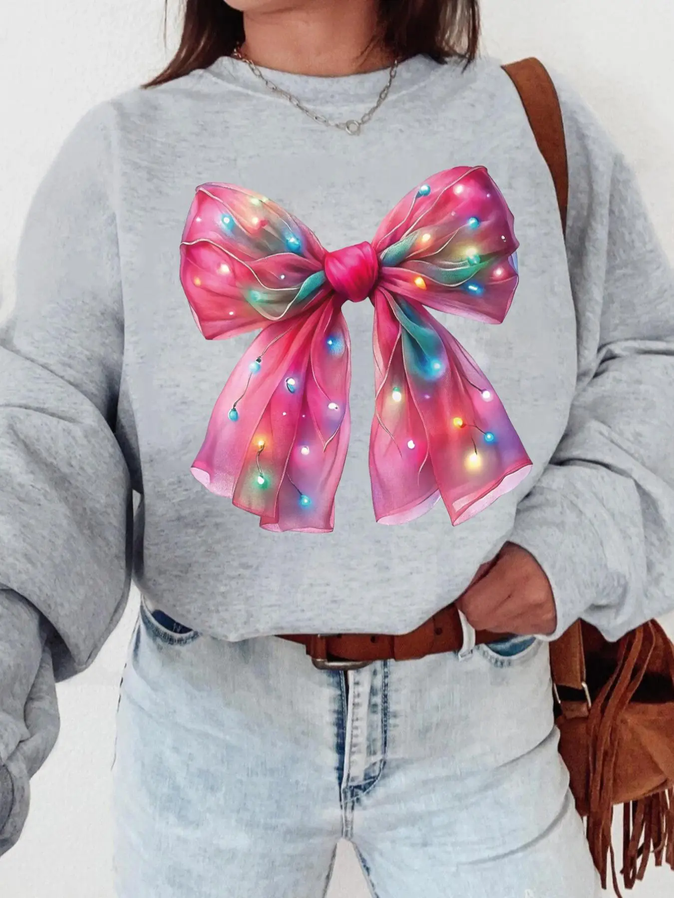 Women's Christmas Light Print Crew Neck Pullover, Casual Fashion Long Sleeve Sweatshirt for Daily Holiday Outdoor Wear, Women Clothing for Fall & Winter