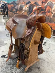 Used R Bar B Summit Series Ranch Cutter Saddle, 16" Seat