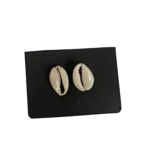 Seashell Earrings (small)