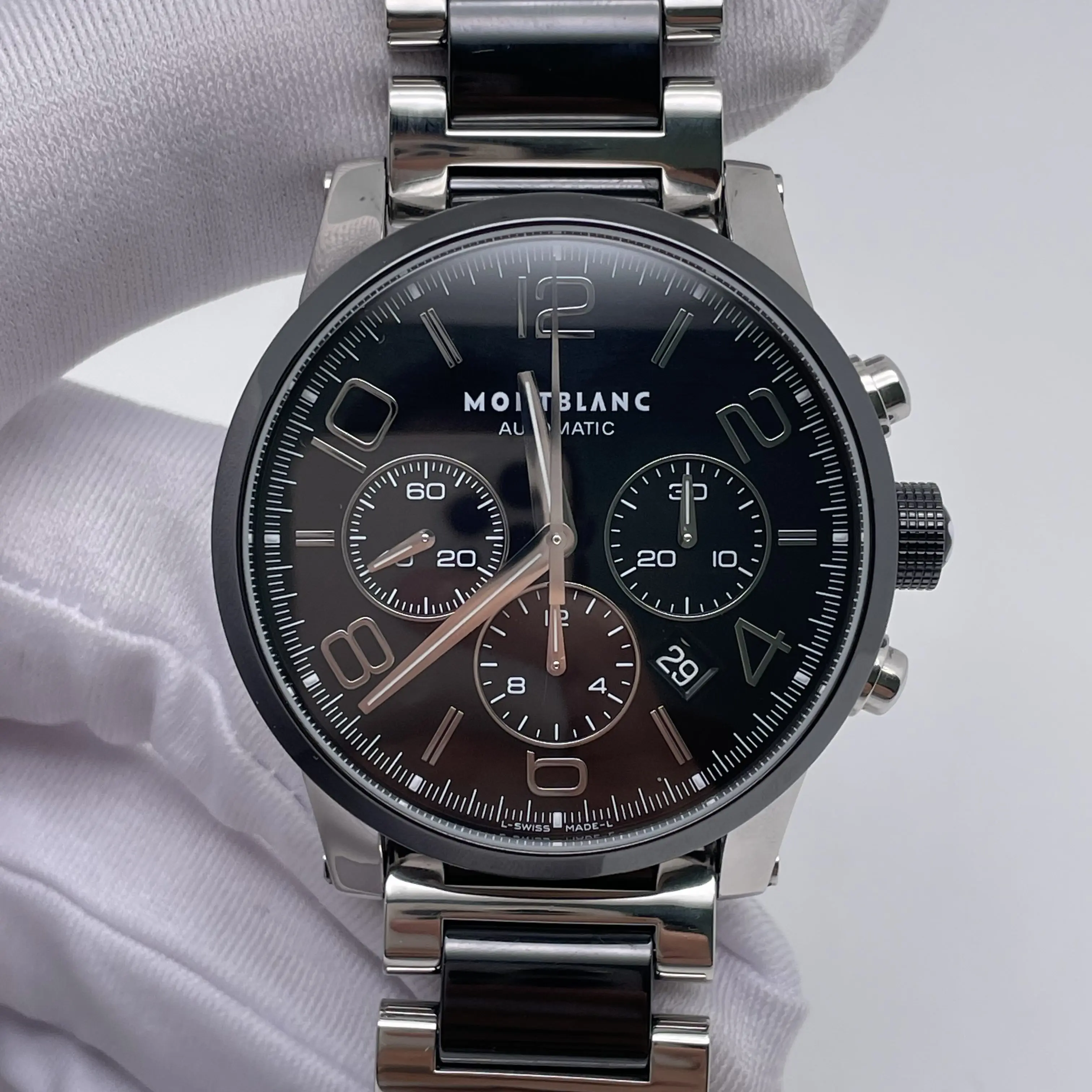 Montblanc TimeWalker Chronograph Automatic 43mm Reference：U0103094/0151