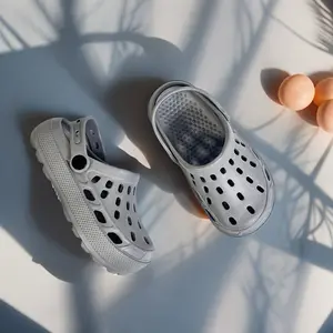New Solid Color Thick-Soled Breathable Clogs Kids, Youth Beach Breathable Lightweight Indoor/Outdoor Infant Toddler Walking Shoes