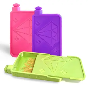 3D Printed Ship-Shaped Diamond Painting Tray with Slide Cover – Storage Box for DIY Drills & Toolsfor DIY Mosaic Embroidery Accessories